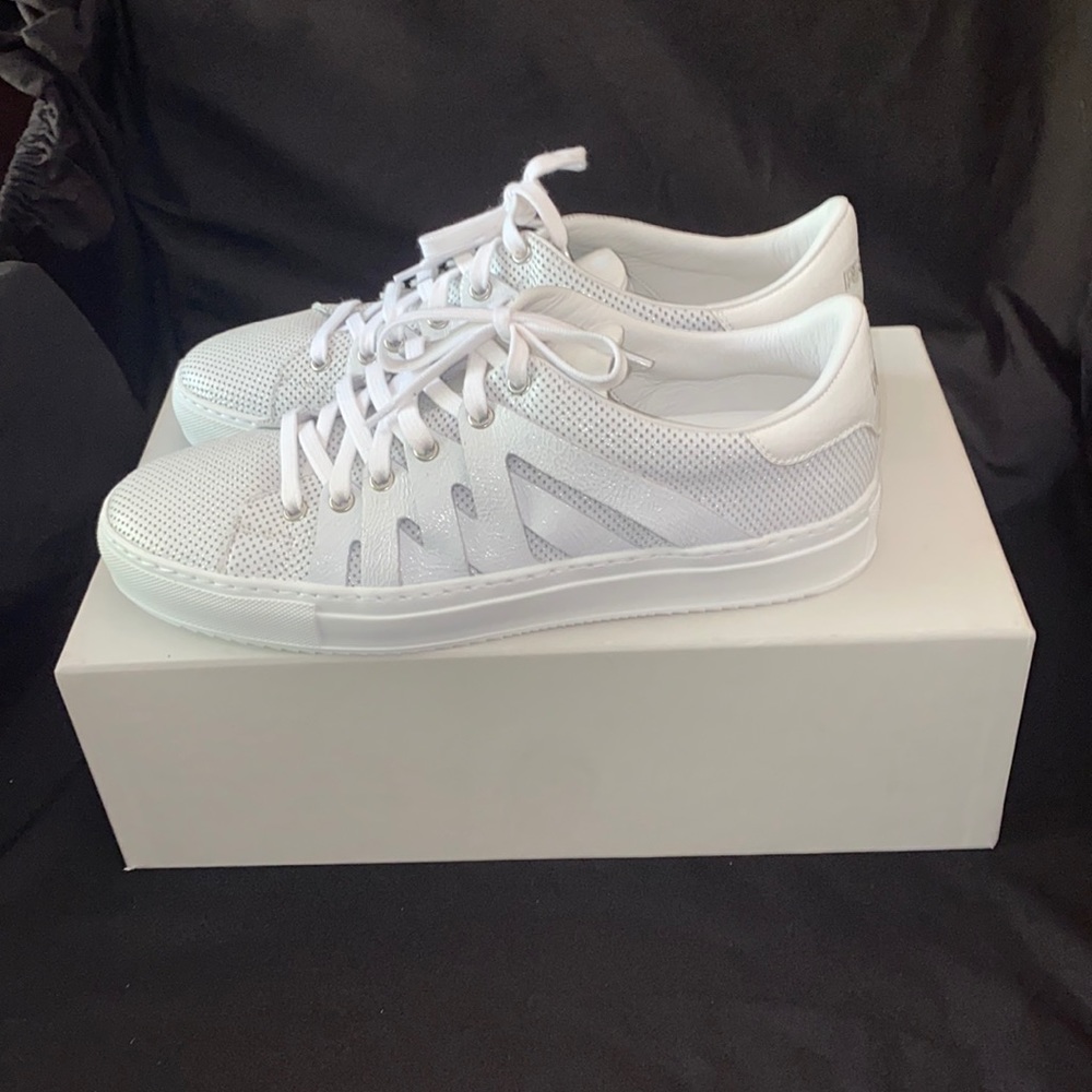 Ps821 Alpha Calf Leather Low Top Sneakers